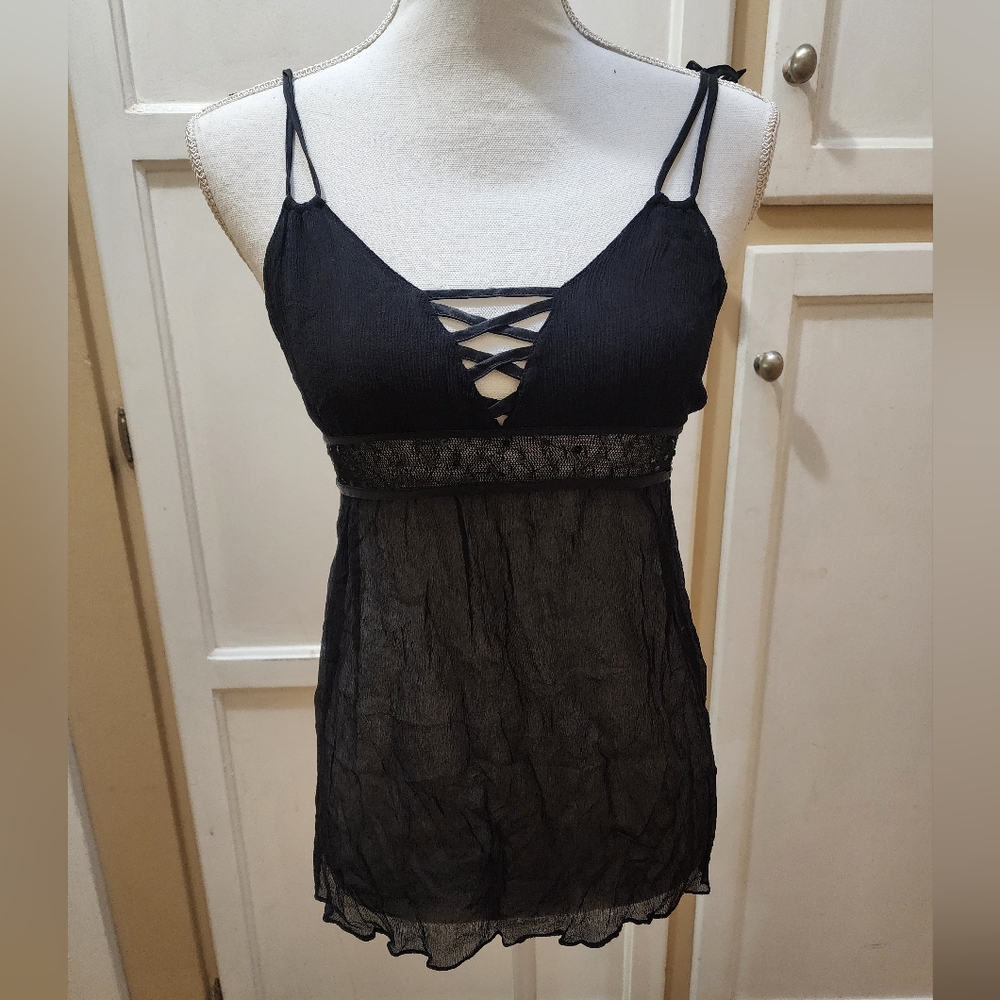 Victoria Secret Women's Lingerie Top - Picture 2 of 12